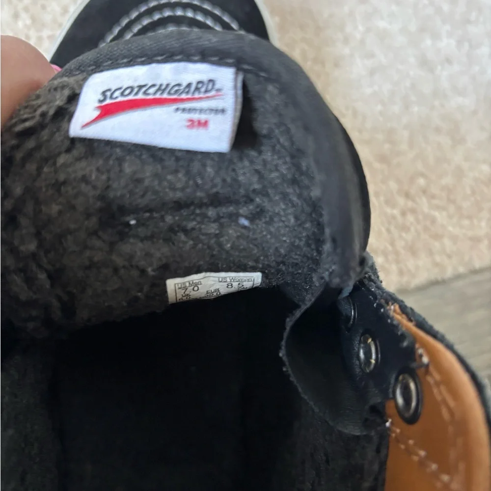Vans Black and White High-Top Sneakers with Brown Accents - Picture 7 of 7